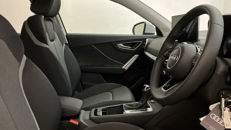 Audi Q2 35 TFSI Sport 5dr S Tronic [Tech] Petrol Estate